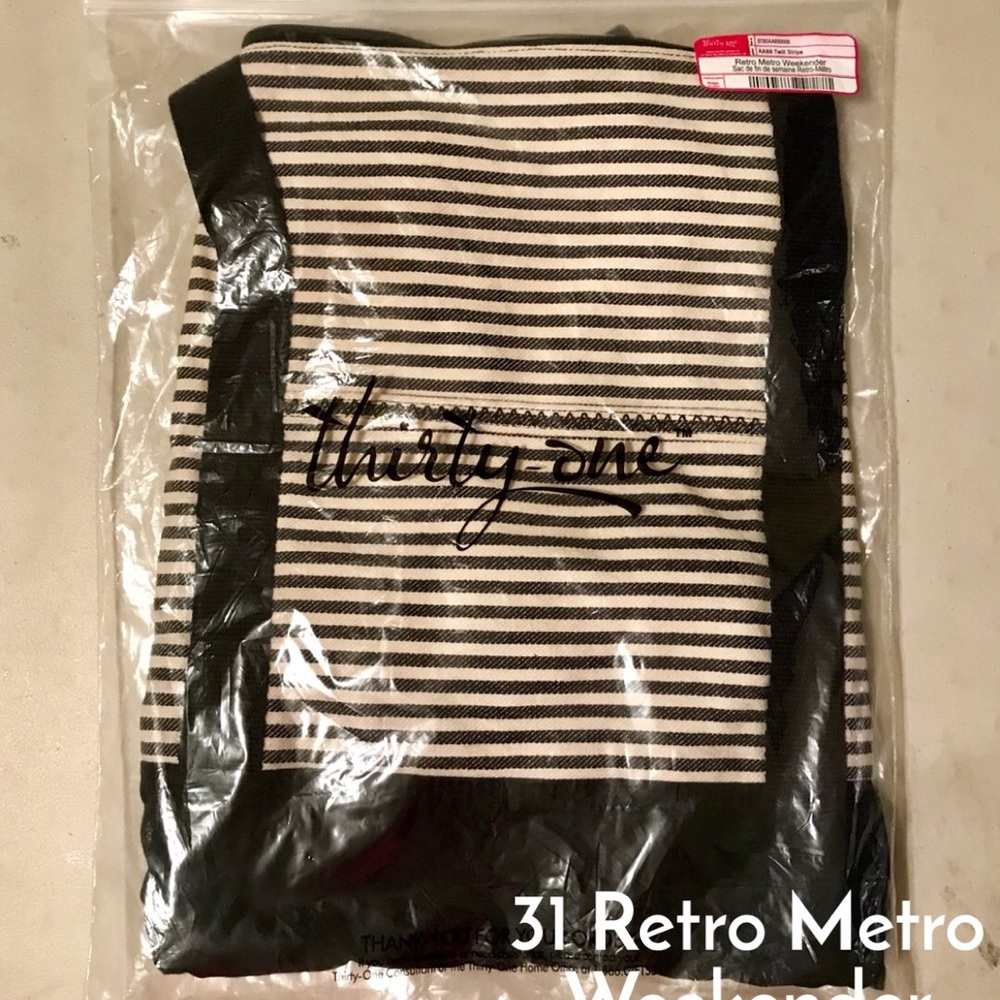 Thirty One Retro Metro Weekender